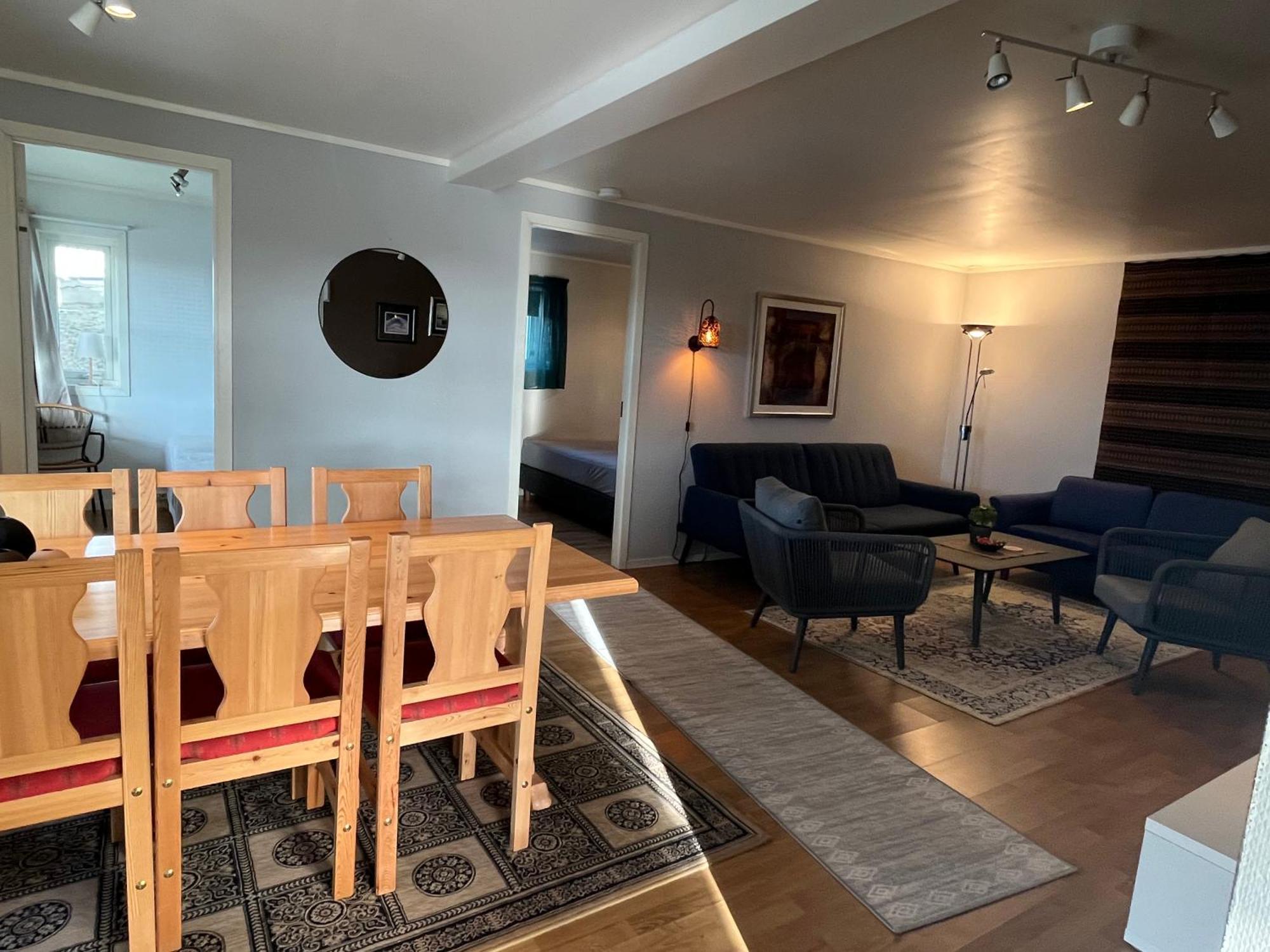 Lykkebo Apartment Tromso Ngoại thất bức ảnh