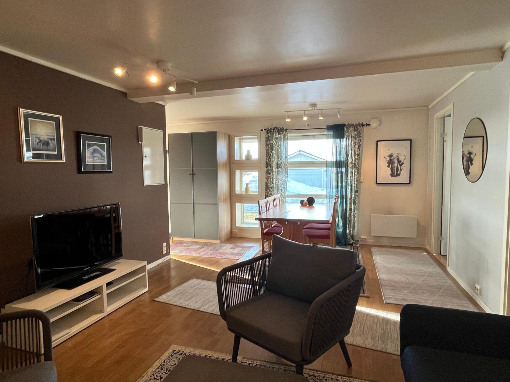 Lykkebo Apartment Tromso Ngoại thất bức ảnh
